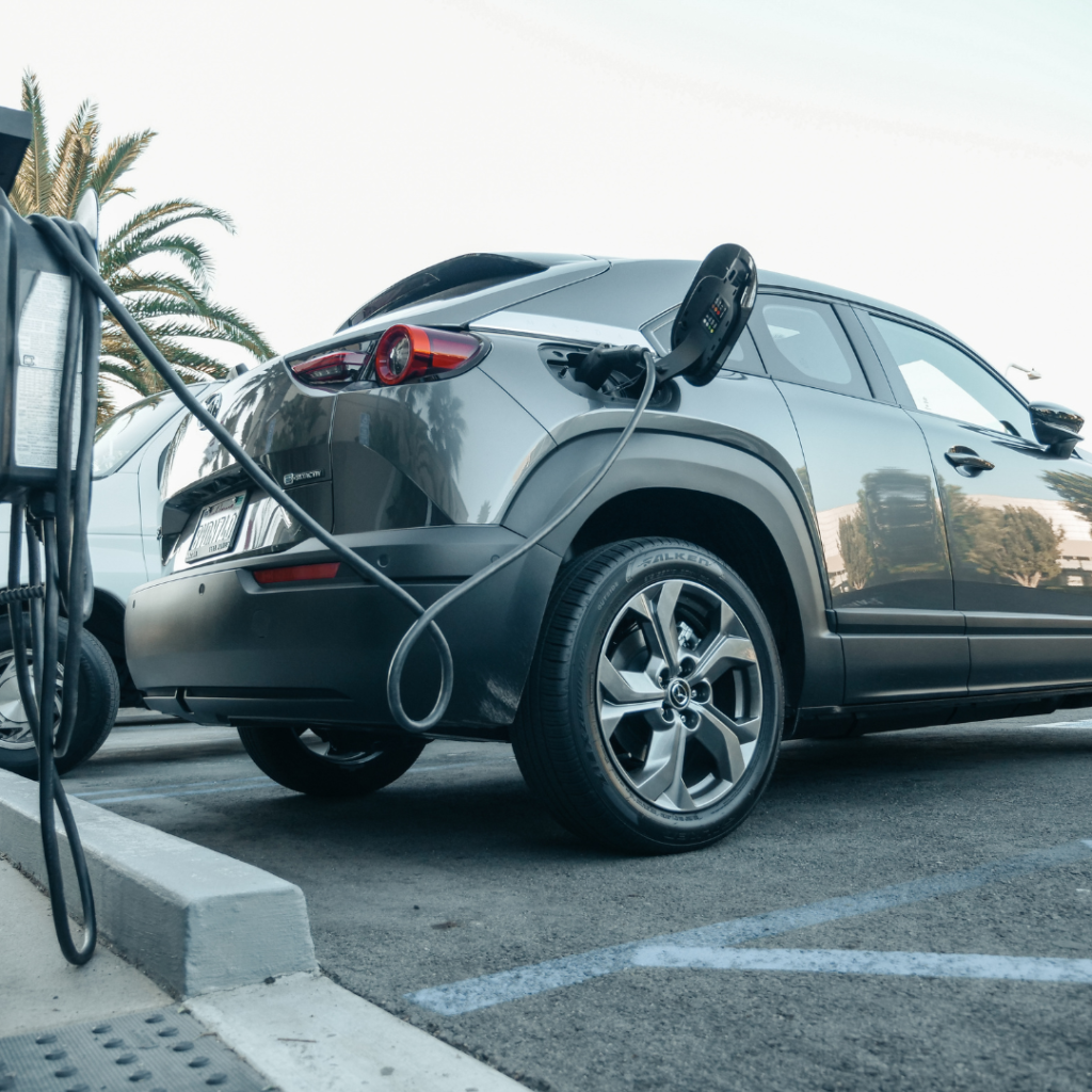 Think of metabolic flexibility like having a hybrid car. A hybrid can easily switch between gasoline and electricity depending on what the situation calls for. A metabolically flexible body works much the same way. It can smoothly transition between burning carbohydrates after a meal and using stored fat during periods between meals.
