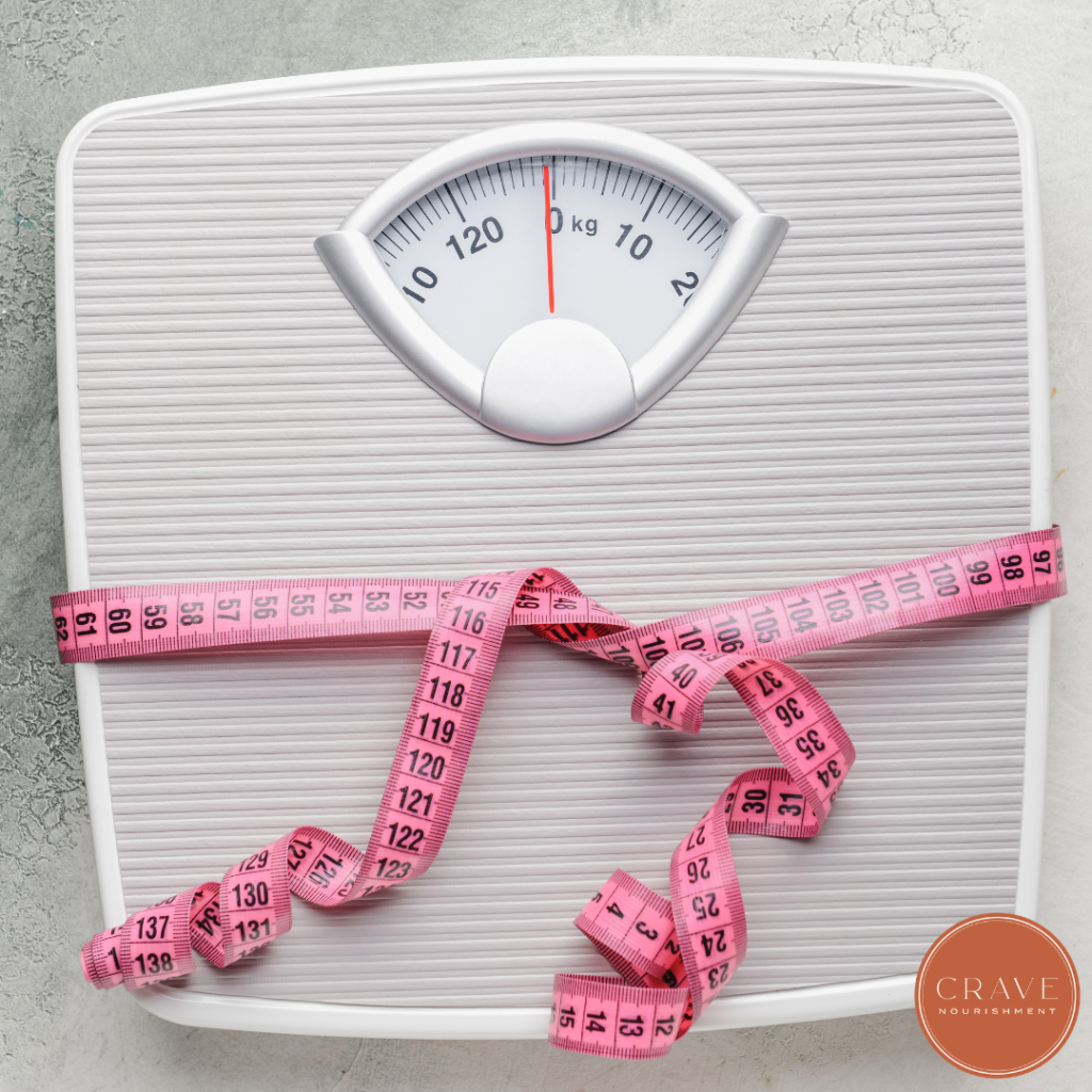 Some people notice a slight increase on the scale after starting creatine. This often causes unnecessary worry.

During the first few weeks, the increase is usually due to additional water being stored inside muscle cells. Over time, any lasting increase is more likely to reflect improvements in lean muscle mass rather than excess water. This is very different from the type of swelling associated with lipedema or lymphedema.